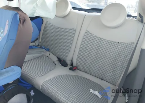 2017 Fiat 500 Pop z USA, uszkodzony, nr VIN 3C3CFFKR9HT530366